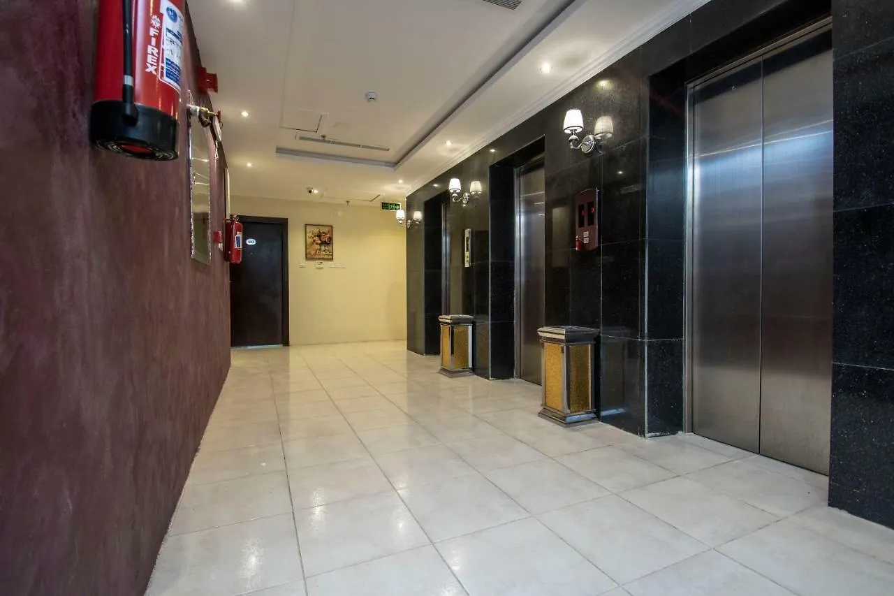 Concrete Al Dana Hotel Mekke
