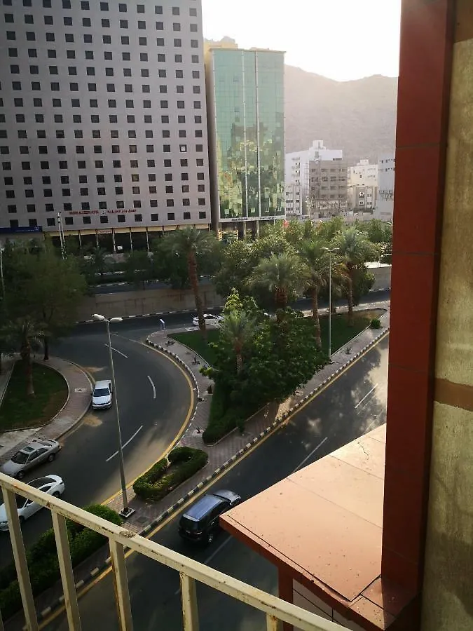 Concrete Al Dana Hotel Mekke